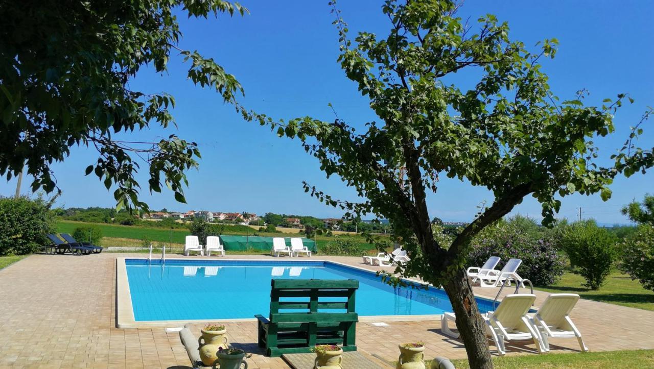 Moratto'S Apartments Umag Exteriér fotografie
