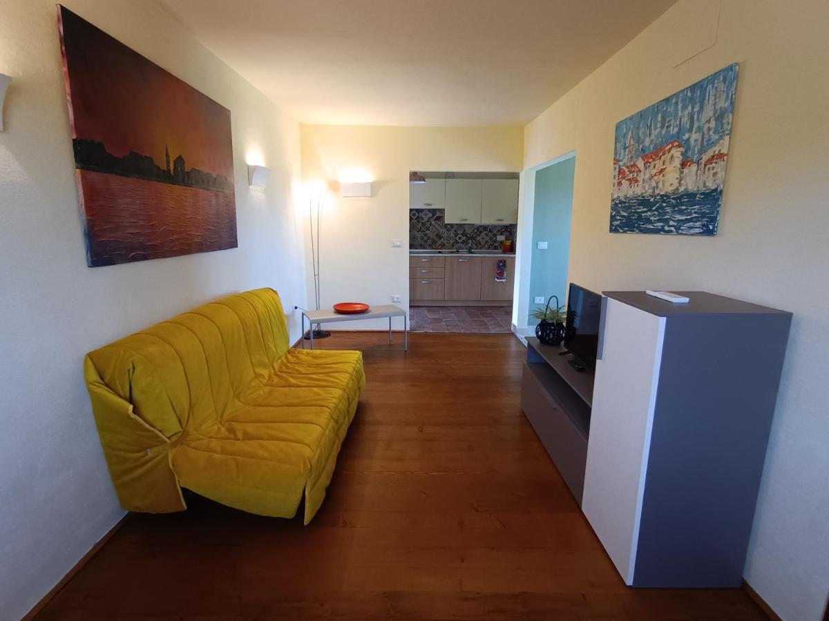 Moratto'S Apartments Umag Exteriér fotografie
